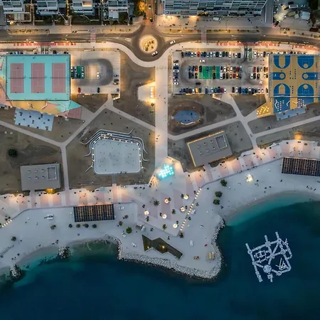 Beachaholic M&g, Luxury Seaside On Znjan Apartment Split