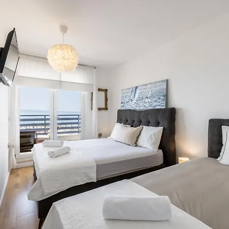 Beachaholic M&g, Luxury Seaside On Znjan Апартаменты